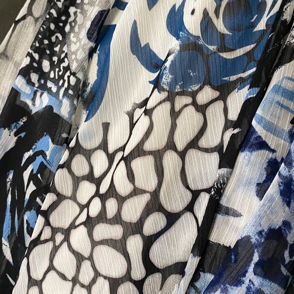 Lapis Blue Roses Maxi Skirt - Picture 5 of 6